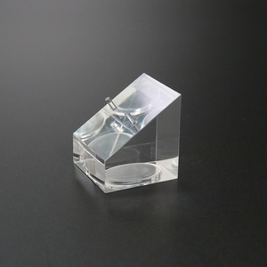 Repuestos de acrílico transparente Mecanizado de precisión Grabado y pulido CNC personalizado Mecanizado de precisión de perforación CNC - Product Image 4