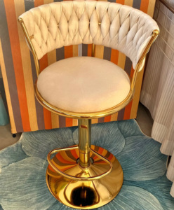 Nouvelle <span class=keywords><strong>chaise</strong></span> <span class=keywords><strong>de</strong></span> bar <span class=keywords><strong>de</strong></span> salle à manger moderne nordique avec dossier en velours éponge hautement élastique, cadre en métal, tabouret haut - Product Image 6