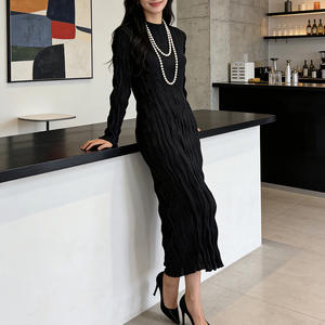 Ropa de Verano para Mujer, Vestido Maxi Elegante, Texturizado, Plisado, Ajustado, Antiarrugas, Ecológico, Tienda en Línea al por Mayor - Product Image 1