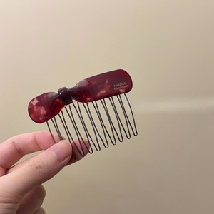 Peine para el Cabello con Diseño de Lazo, Mini Cepillo Decorativo de Plástico y Acetato para Uso Diario con Función de Masaje Capilar - Product Image 2