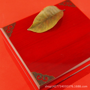 Esquineros de Aleación de Zinc de 31 mm para Cajas de Madera de Alcanfor Estilo Chino - Product Image 3