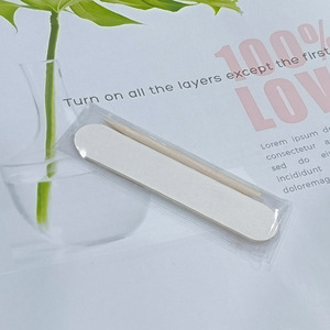 Kit de manucure coloré avec mini lime à ongles et bâtonnet en bois d'oranger pour l'application d'autocollants à ongles, outil de soin des ongles - Product Image 3