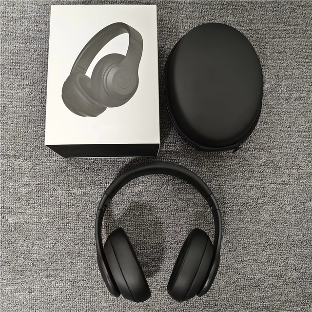 2026 Hot Selling Studio Pro Wireless for 5.0 Dynamic Noise Cancelling IPX-4 Waterproof Travel Sports DJ Recording Engineer