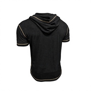เสื้อเชิ้ตผู้ชายขายส่งแบบ OEM แขนสั้นลำลอง สีตัดต่อสไตล์กอล์ฟ คอเสื้อตัดกัน ผ้าฝ้าย 100% 220 GSM เนื้อผ้านุ่มสบายผิว - Product Image 3