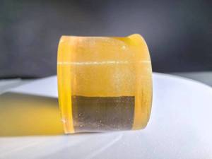 Gouden Kunstmatige Saffier Ruwe Edelsteen Mohs Hardheidsschaal Van 9 Kristal Voor Sieraden - Product Image 4