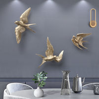 Statue d'oiseau murale en résine 3D en gros, sculpture aviaire réaliste, décoration personnalisée OEM pour la maison, l'hôtel, le café