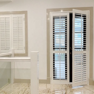 Volets <span class=keywords><strong>de</strong></span> plantation pour portes coulissantes <span class=keywords><strong>sur</strong></span> <span class=keywords><strong>mesure</strong></span> en <span class=keywords><strong>PVC</strong></span> à lamelles verticales - Product Image 2