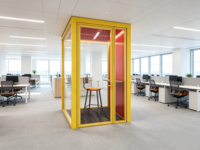 Cloison en verre préfabriquée moderne avec porte pour bureau et salle de sport, design modulaire, simple/double couche, absorption acoustique