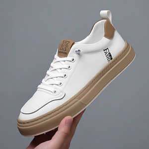 Nouvelles chaussures en cuir de haute qualité, petites chaussures blanches, mode décontractée, chaussures de marche, résistantes à l'usure, respirantes, chaussures pour hommes - Product Image 5