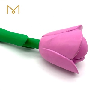Nuovi Prodotti per Animali Domestici: Giocattolo da Masticare Ecologico e Non Tossico a Forma di Tulipano e Rosa in Lattice per San Valentino - Product Image 5