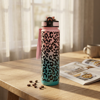 Bouteille d'eau en plastique grande capacité avec imprimé léopard dégradé, gourde de sport pour l'été en extérieur