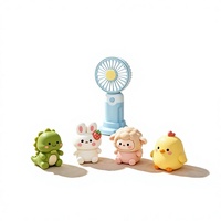 Fournisseur d'usine Nouveaux produits 2026 Figurine mignonne 3D en PVC souple pour ventilateur, articles décoratifs portables et détachables pour mini ventilateur à main