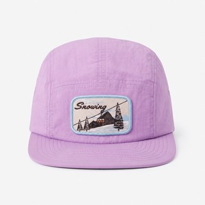 Casquette de sport imperméable réglable à 5 panneaux T&L avec patch PVC personnalisé et logo brodé - Fabricant en gros - Product Image 2