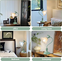 Lampe de bureau LED romantique en forme de fleur, ampoule E26, 3 températures de couleur réglables, lampe de chevet à col de cygne pour chambre à coucher, salon, lecture