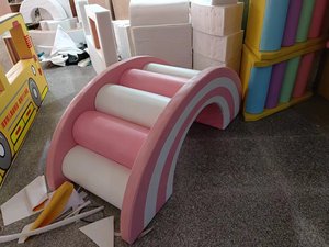 Fornitura di fabbrica rosa e bianco bambino parco giochi al coperto spugna soft play bambini attrezzature per feste set <span class=keywords><strong>in</strong></span> <span class=keywords><strong>vendita</strong></span> noleggio commerciale