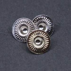 Ensemble de boutons à pression en laiton de 12.5mm avec 4 pièces fabriquées à Taiwan - Product Image 3