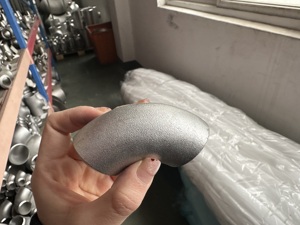 <span class=keywords><strong>ASTM</strong></span> <span class=keywords><strong>A403</strong></span> tiêu chuẩn Ống thép không gỉ Phụ kiện dài bán kính LR khuỷu tay <span class=keywords><strong>304</strong></span> 316 321 904 ASME b16.9 - Product Image 2