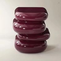 Table basse Idao, design de qualité supérieure, fabrication artisanale, courbes fluides organiques, meubles d'appoint pour salon, couleur crème, inspirée de la sculpture