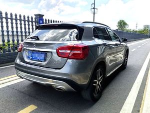 เมอร์เซเดส-เบนซ์ GLA <span class=keywords><strong>220</strong></span> <span class=keywords><strong>4MATIC</strong></span> 2.0T แฟชั่น ออโตเมติก พวงมาลัยซ้าย 5 ที่นั่ง ขับเคลื่อนสี่ล้อ พรีเมียม รถ SUV ขนาดกะทัดรัด มือสอง ปี 2015 - Product Image 6