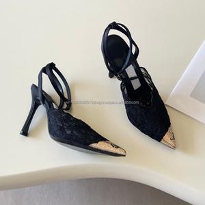 Escarpins de mariée Jim White à bout pointu en dentelle, talons aiguilles avec bride de cheville et boucle, tendance de la mode de luxe - Product Image 2