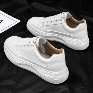 Scarpe sportive Casual da <span class=keywords><strong>donna</strong></span> nuove scarpe <span class=keywords><strong>bianche</strong></span> con lacci e chiusura Slip-On per <span class=keywords><strong>sneakers</strong></span> della stagione primaverile di alta qualità - Product Image 2