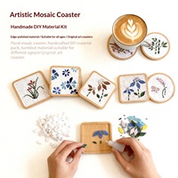 Sous-verres mosaïques DIY de la série florale faits à la main, plaques isolantes thermiques, kit créatif pour cours d'art avec motifs de collage, formes circulaires et carrées