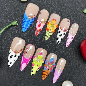 <span class=keywords><strong>Faux</strong></span> <span class=keywords><strong>ongles</strong></span> en <span class=keywords><strong>gel</strong></span> UV, 10 pièces, magnifiques et exquis, décoration intégrale, style Y2K, carrés sculptés, faits à la main, à presser - Product Image 3
