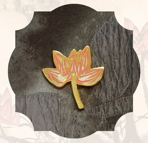 Li Kuchan Anıt Salonu 'Yaz Refahı' Lotus Rozeti Buzdolabı Magneti - Product Image 6