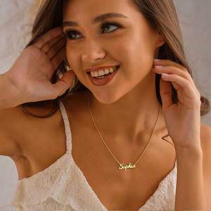 Collar con Nombre en Inglés Personalizable de Acero Inoxidable 316L, Chapado en Oro de 18K, con Cadena y Colgante para Hombre y Mujer - Product Image 2