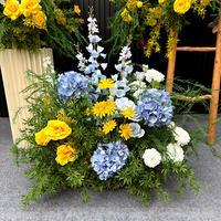 Ensemble de fleurs artisanales en soie bleu et jaune, durable, pour décoration suspendue ou au sol, toile de fond de mariage, fête d'anniversaire, vitrine extérieure, événement