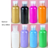 Ours fluide pour le versement de peinture