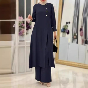 Conjunto de dos piezas elegante <span class=keywords><strong>y</strong></span> moderno de camisas largas de color sólido Pantalones de pierna ancha <span class=keywords><strong>para</strong></span> mujeres musulmanas indonesias de talla grande en stock - Product Image 5