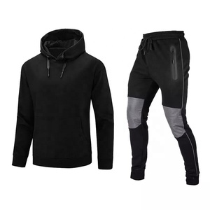 Ensemble de survêtement décontracté pour homme : sweat à capuche noir et pantalon de jogging coupe droite - Product Image 1