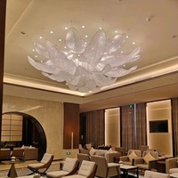 Lámpara de Araña de Cristal de Loto de Lujo al por Mayor, Iluminación Decorativa Personalizada para Vestíbulo de Hotel, Área de Recepción, Proyectos de Hostelería