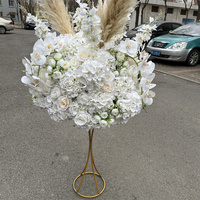 Centre de table de mariage IFG en soie artificielle blanche 60 cm, fait main, avec hortensias, roses mélangées, pampas et orchidées, pour Noël et remise de diplôme