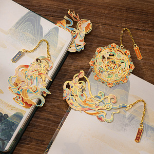 Cadeaux, conception personnalisée, logo en <span class=keywords><strong>laiton</strong></span>, émail doux <span class=keywords><strong>doré</strong></span>, marque-page en métal avec boîte cadeau - Product Image 4