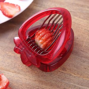 Coupe-<span class=keywords><strong>Fraise</strong></span> Manuel en Acier Inoxydable - Outil de Découpe pour Desserts, Gâteaux, Pâtisseries et Décoration de Pain Fait Maison - Product Image 6