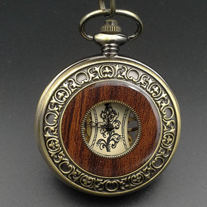 Antika Oymalı Desenli İskelet Görünümlü Açık Yüzlü Mekanik Cep Saati - Product Image 4