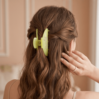 Pince à cheveux en acétate de cellulose jaune fluorescent solide avec strass en forme de lettre pour coiffure féminine 221177