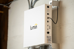 Inversor de Corriente Continua/Alterna de Salida Única Lu Mi n Smart Panel, Entrada 220/230 Vca, 230 V, 80 A, 50/60 Hz, 95% de Eficiencia - Product Image 4