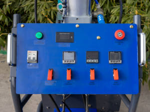 Pulvérisateur d'<span class=keywords><strong>isolation</strong></span> à haute pression de machine de jet de mousse de polyuréthane pour l'<span class=keywords><strong>isolation</strong></span> d'<span class=keywords><strong>injection</strong></span> de toit de mur - Product Image 2