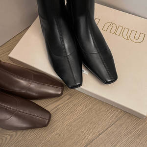 ओएम/ओटम 2025 नए पश्चिमी फ्लेक्स-लाइन वाली वेज एड़ी घुटने की उच्च महिलाओं 3 सेमी कम ब्लॉक एड़ी गैर-पर्ची एकमात्र ई/रो थोक आदेश आपूर्तिकर्ता - Product Image 2