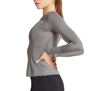 Camiseta de Yoga para mujer, ropa de cuello redondo de alta calidad, sudaderas grises al por mayor - Product Image 1