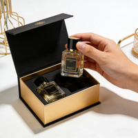 Ensemble cadeau magnétique en papier doré unique personnalisé à l'encre de soja, flacon de parfum en verre de luxe avec boîte