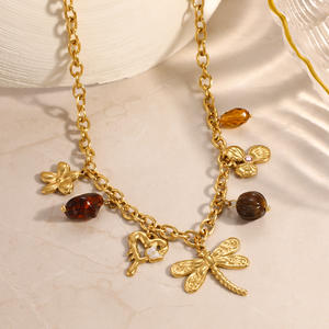 Collar con Colgante de Corazón y Flor de Libélula, Chapado en Oro de 18k, Acero de Titanio, Joyería para Fiesta, Estilo Encantador - Product Image 3