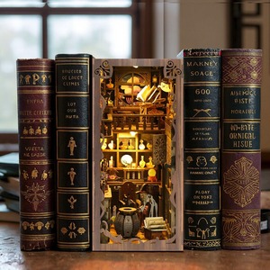 Cutebee 2025 Nuevo Producto, Casa Miniatura DIY, Decoración <span class=keywords><strong>de</strong></span> Librería, Rincón Acogedor para Libros, Adorno para Estantería, Mini Juguete <span class=keywords><strong>de</strong></span> Madera - Product Image 1