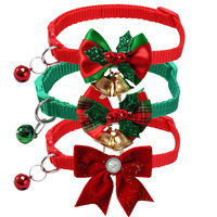 Collier de Noël festif Zoyi pour animaux de compagnie, design mignon avec nœud papillon et clochettes colorées, accessoire de cou pour les fêtes pour chats et chiens