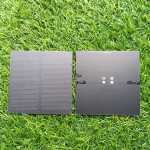 चीन अनुकूलित पालतू एवा फिल्म 5.5v मोनो सौर सेल वर्ग पैननेऊ सोलेयर 08w फोटोवोल्टिक मॉड्यूल 80 मिमी सौर पैनल - Product Image 5