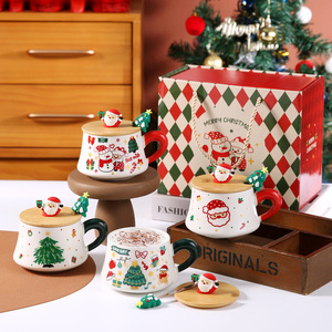 Hot Selling Christmas Ceramic <b>Coffee</b> <b>Mug</b> with Bamboo Lid and Spoon Christmas <b>Mug</b> Gift <b>Set</b> - Product Image 3