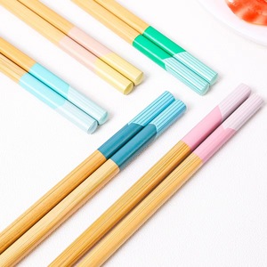 Palillos de Bambú de 24 cm, Color Sólido, Ecológicos, para Uso Doméstico, en Caja de Regalo - Product Image 2